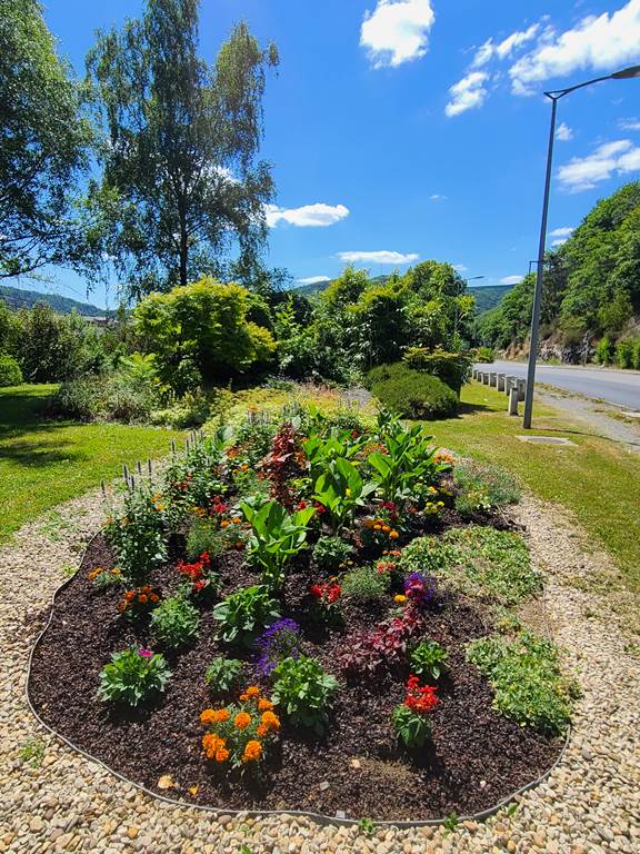 REVIN, Ville Fleurie "2 Fleurs", Revin - photo 2