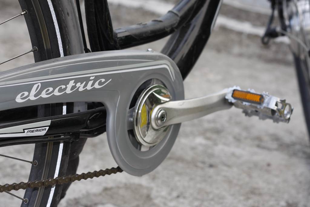 Borne recharge vélos électriques  France Grand Est Ardennes Chooz 08600