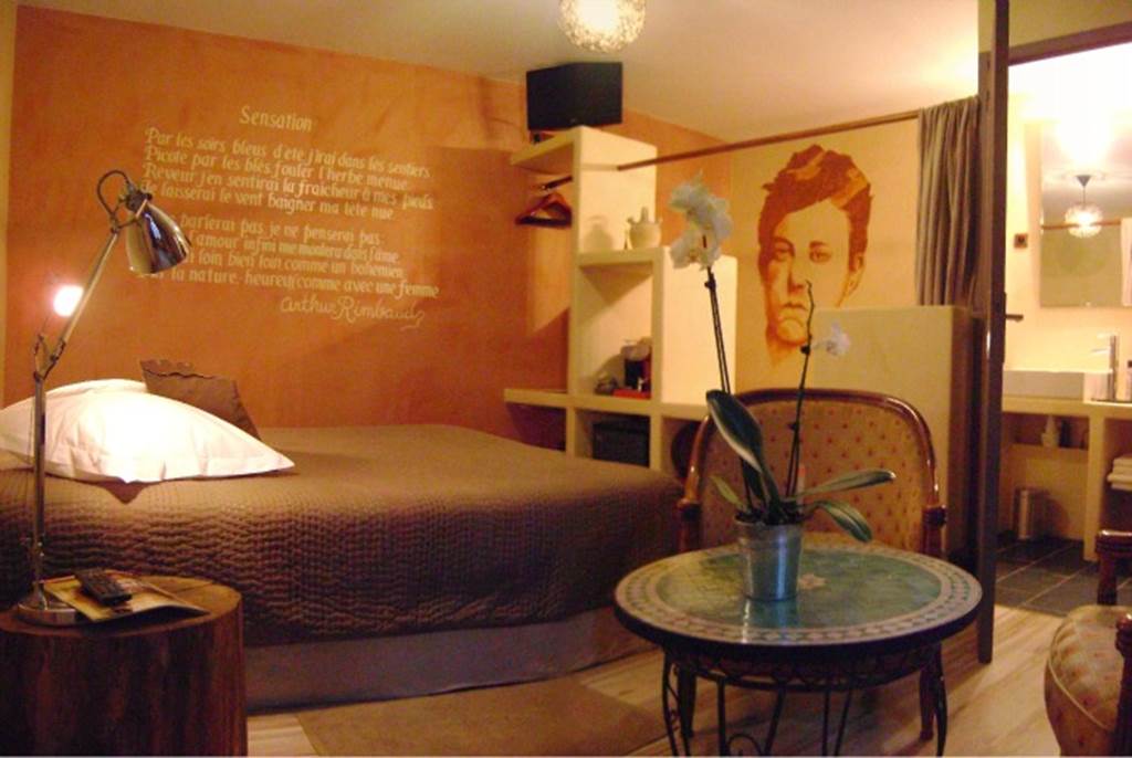 Chambres d'hôtes - La Clef des champs, chambre d'hôtes à Charleville-Mézières