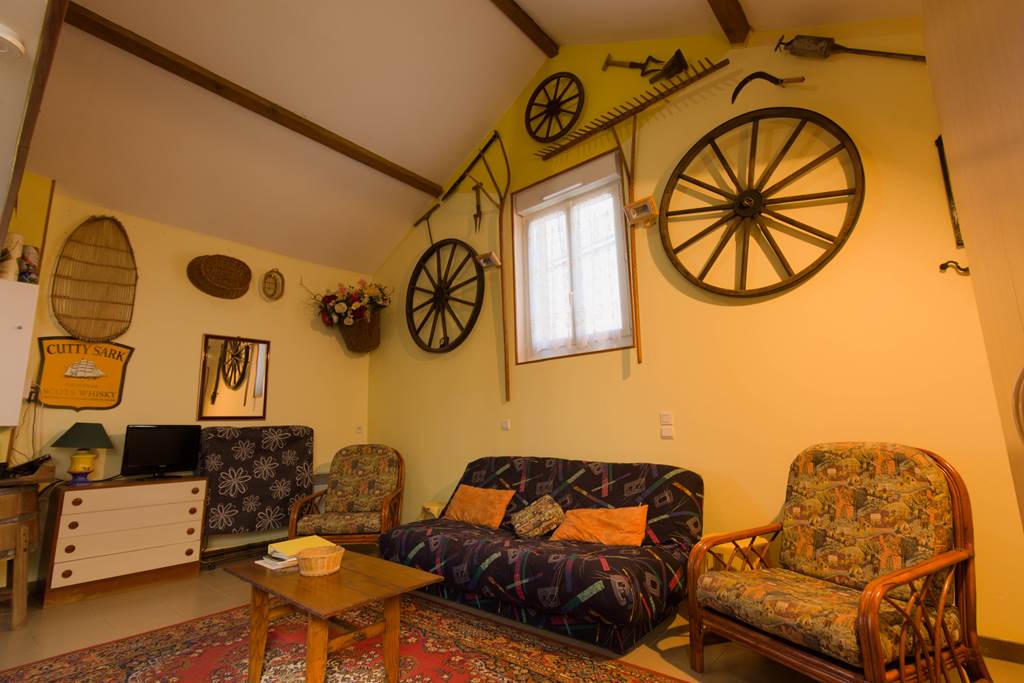 Gîte "Le Lavoir" - BAUDON Roberte