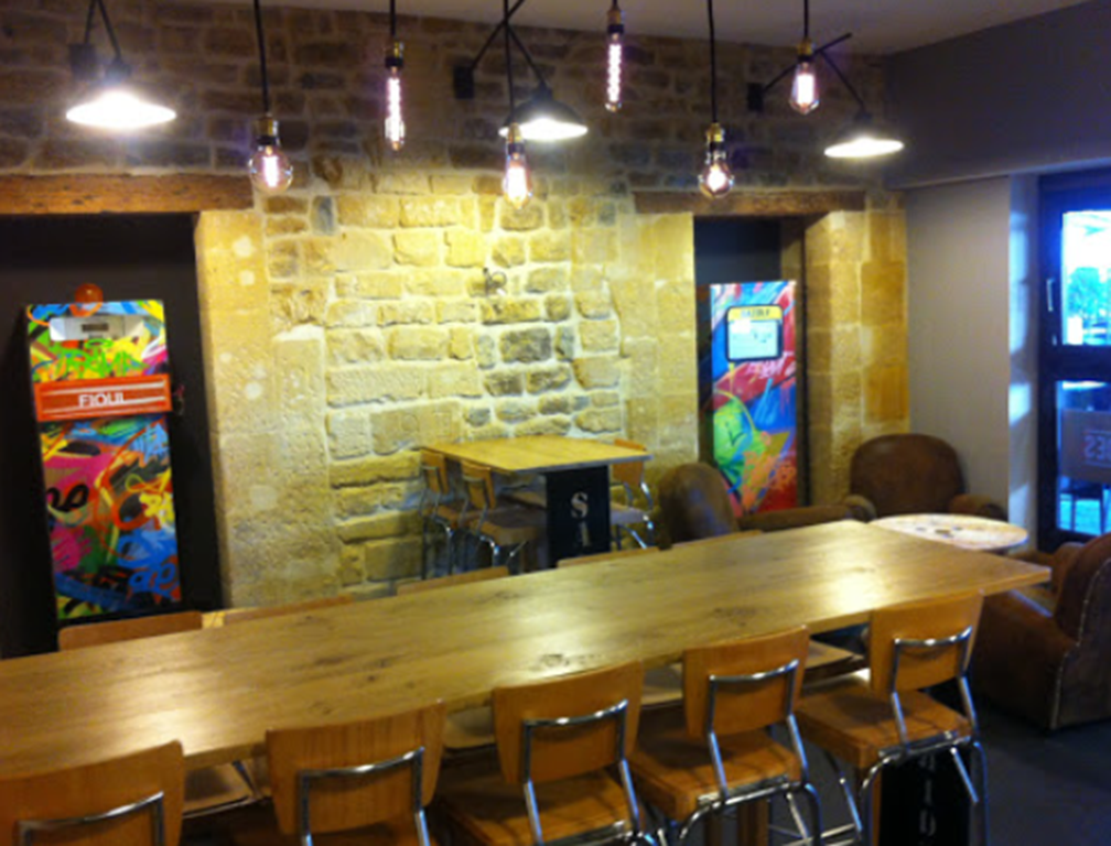 Restaurant "Burger La Fabrique" — photo 2
