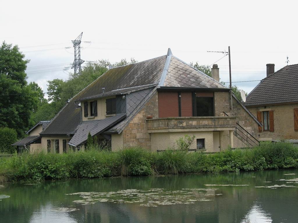 Ancienne usine de transformation des métaux Poulain, Flize