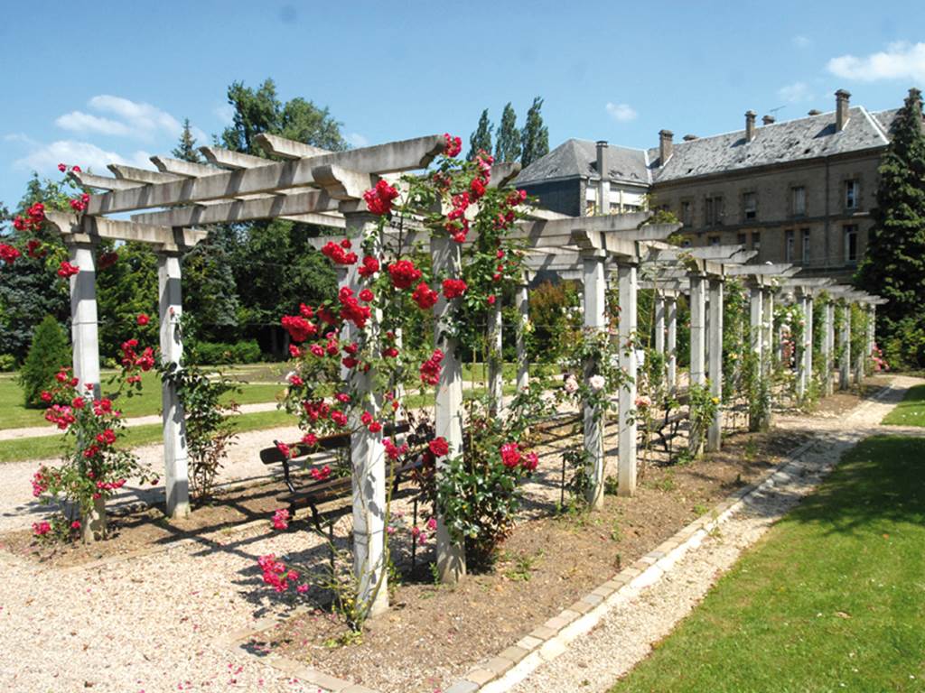 Square Cardot, Charleville-Mézières
