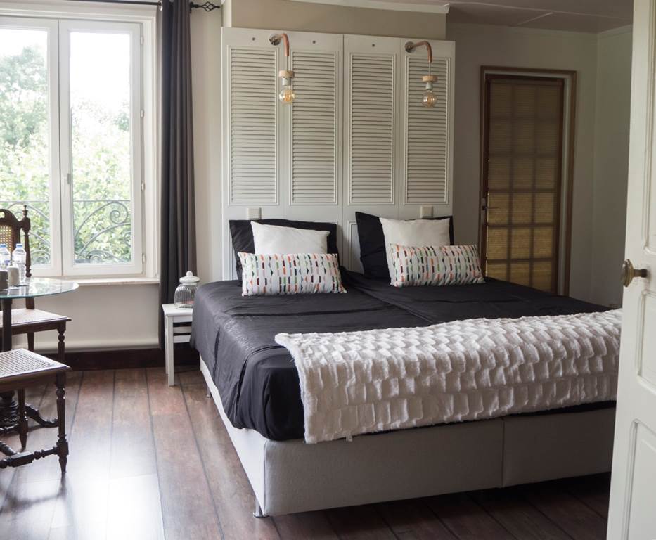 Chambres d'hôtes "C'est la Vie" - Neuville-lez-Beaulieu