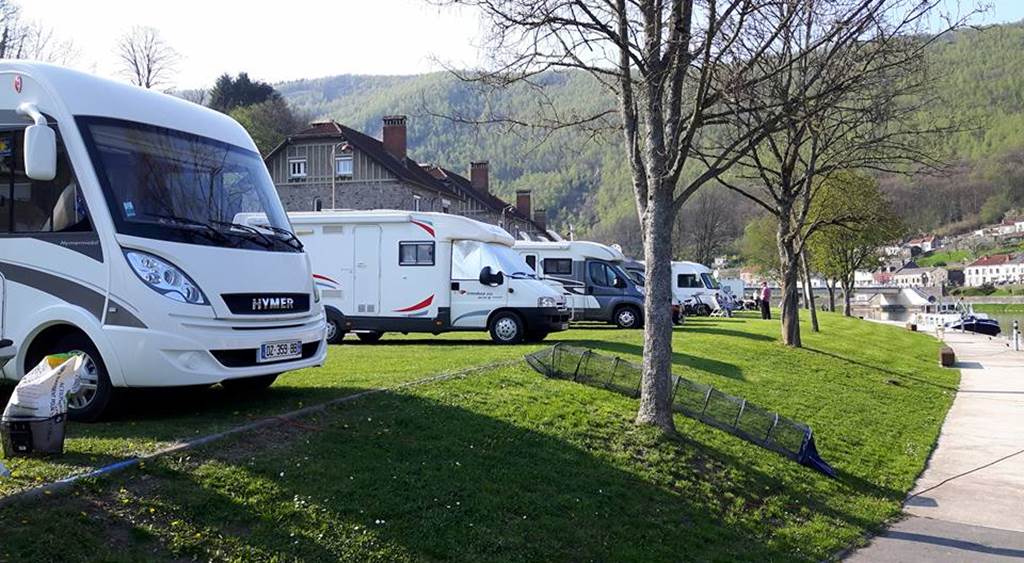 Aire de Camping-Car de Monthermé