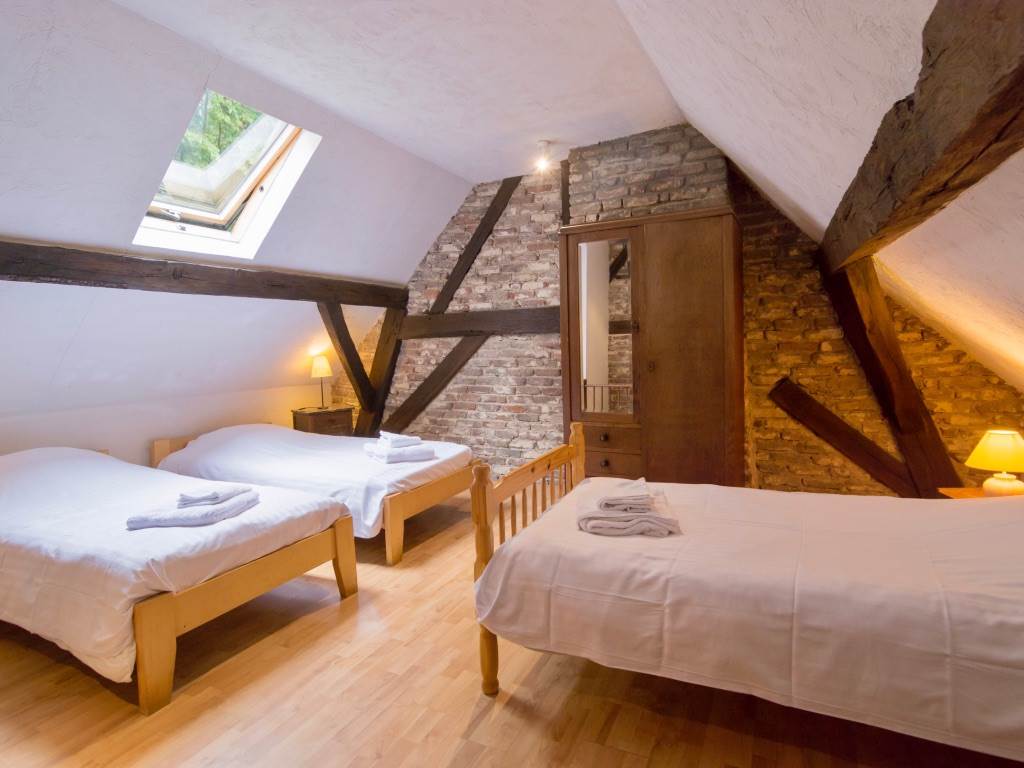 Domaine château du Risdoux : gîte le Tournesol (6 personnes) — photo 2