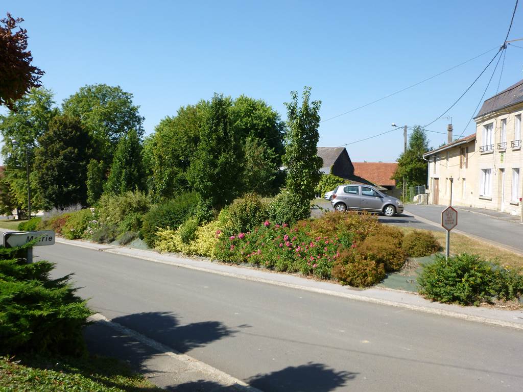 SAINT LAMBERT ET MONT DE JEUX, Village Fleuri "1 Fleur"