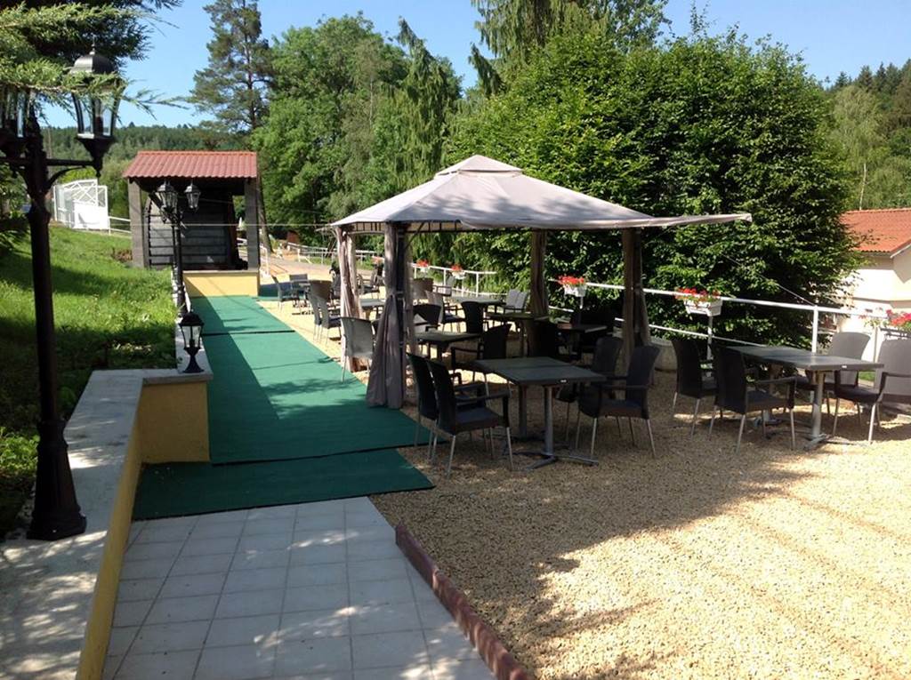 Restaurant "Les Terrasses du Warcan", Illy - photo 5