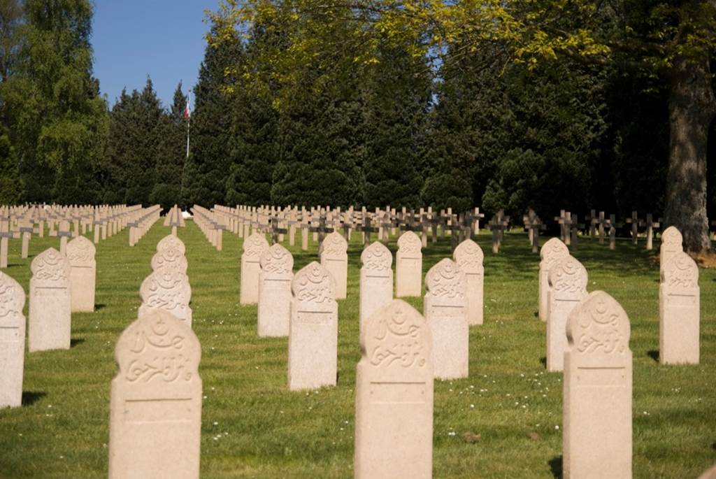 Necropole Nationale 1939-1945 de Floing, Floing