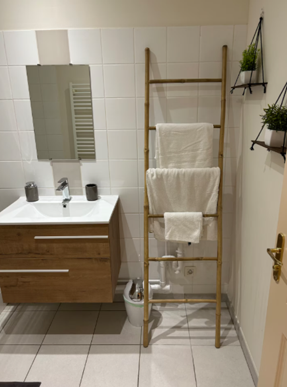 Airbnb de la Tour d'Auvergne - photo 3