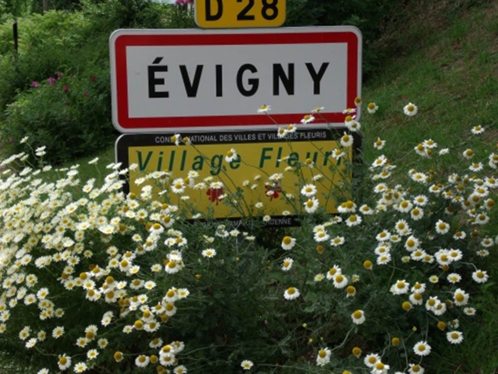 EVIGNY, Village Fleuri "2 Fleurs"  France Grand Est Ardennes Évigny 08090
