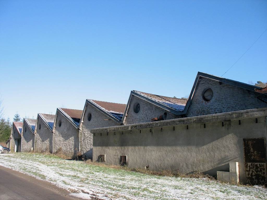 Ancienne usine de transformation des métaux, Illy - photo 2