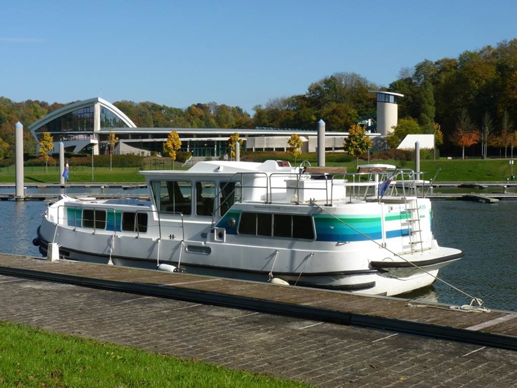 Croisières sur la Meuse, Dom-le-Mesnil - photo 2