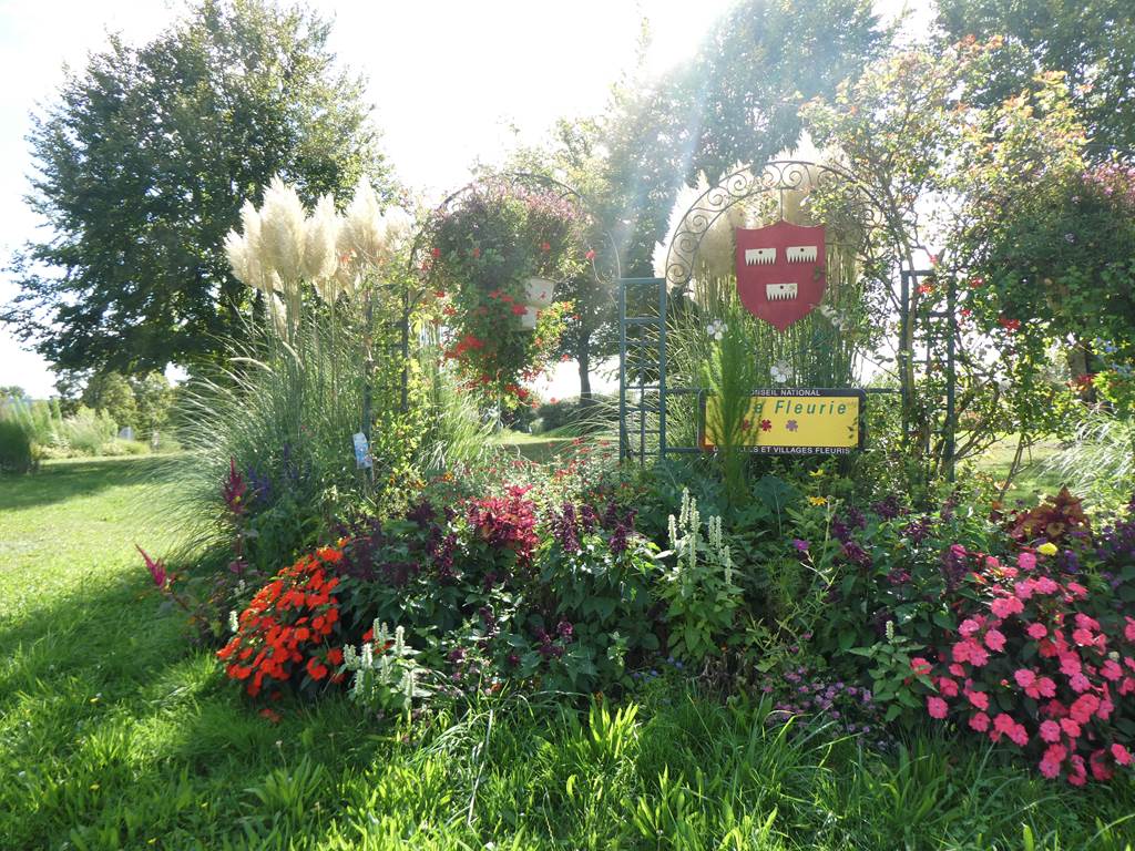 Rethel - Ville Fleurie 3 fleurs, Rethel - photo 2