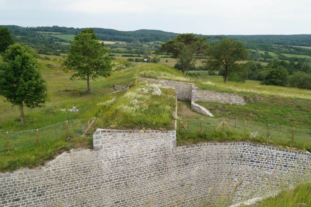 Fort Condé : Le sentier des bornes  France Grand Est Ardennes Givet 08600