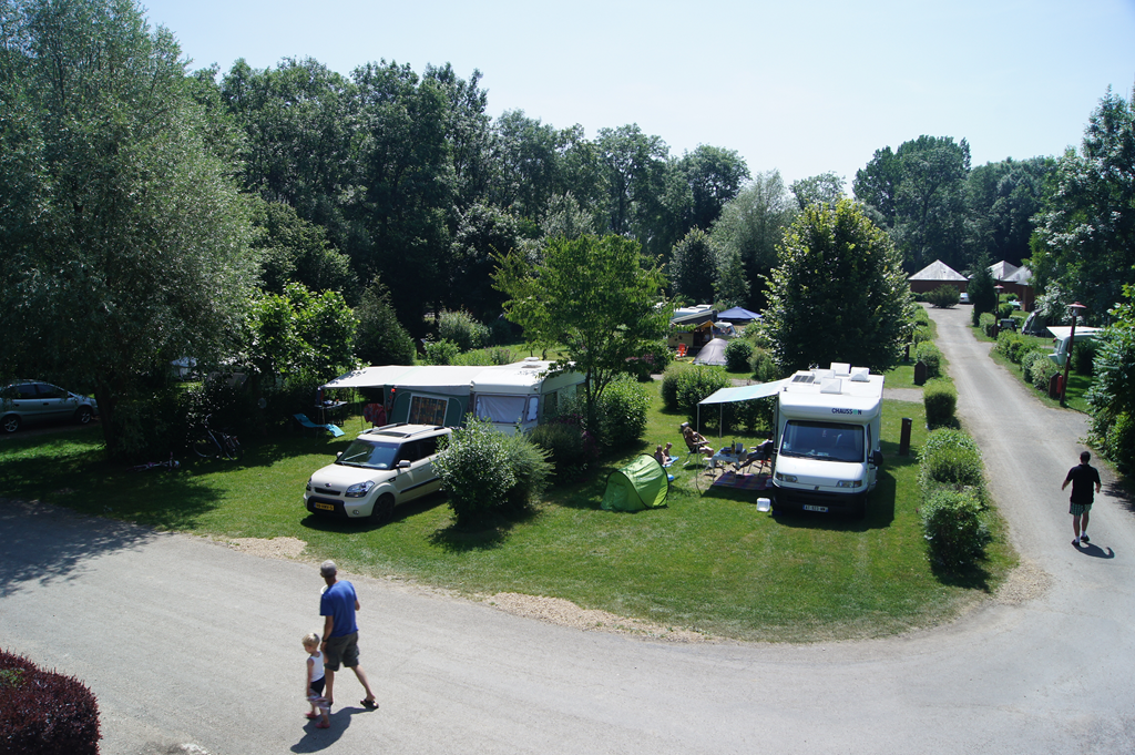 Flower camping La Samaritaine, Buzancy