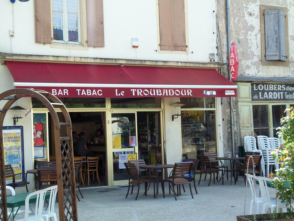 Vue extérieure du bar
