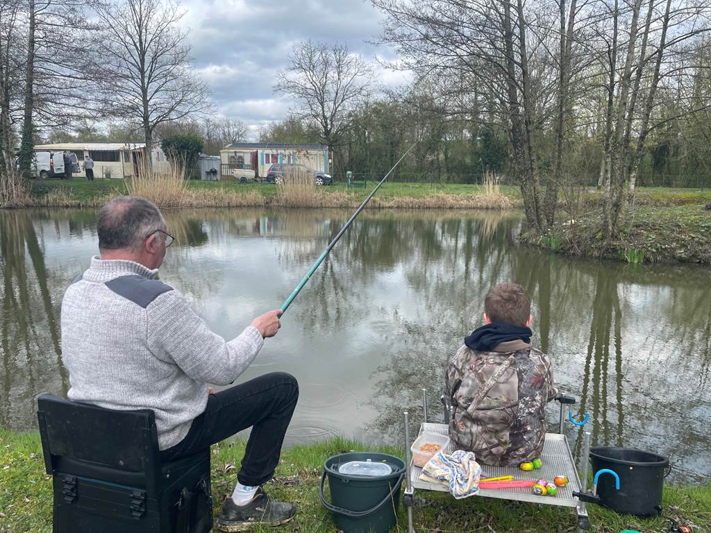 Pêche au Camping Les Naïades