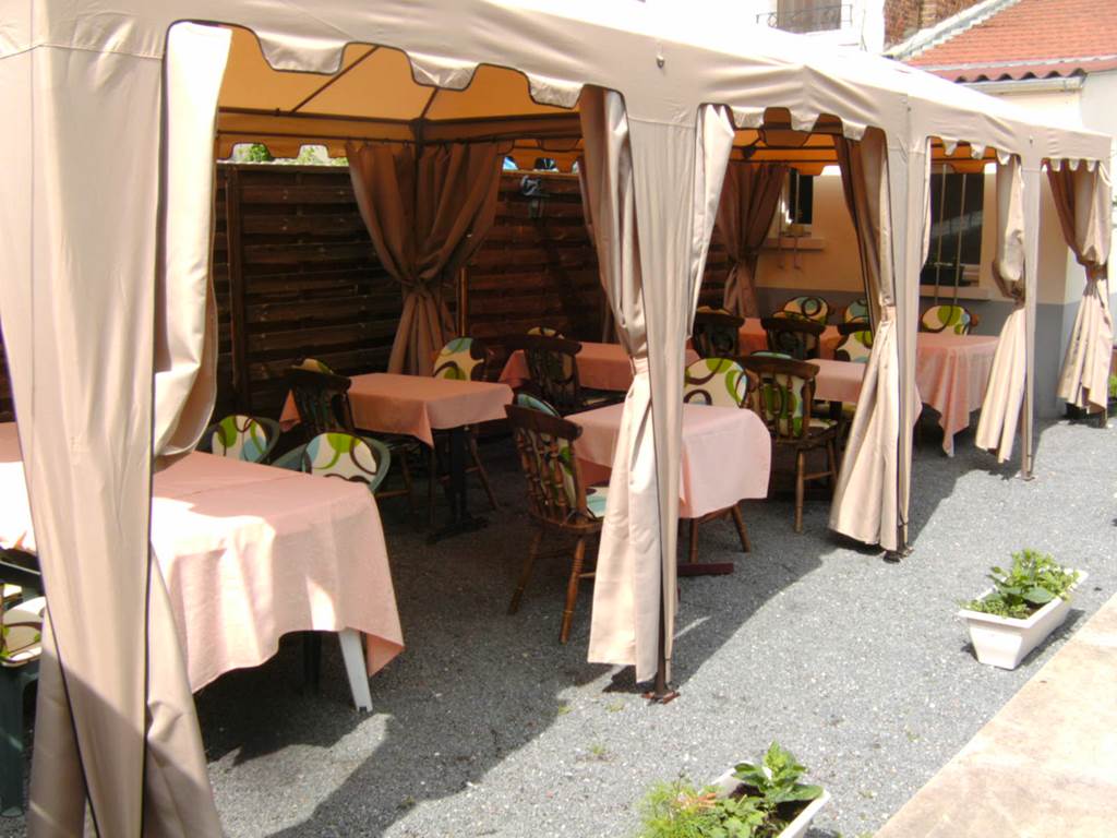 Restaurant "La bonne source", Revin - photo 2