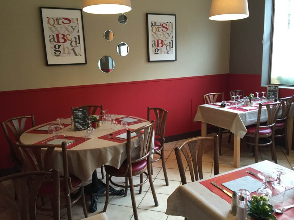 Restaurant "A Midi Net", Sedan - photo 7