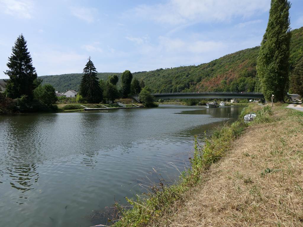 Halte de Joigny sur Meuse null France null null null null