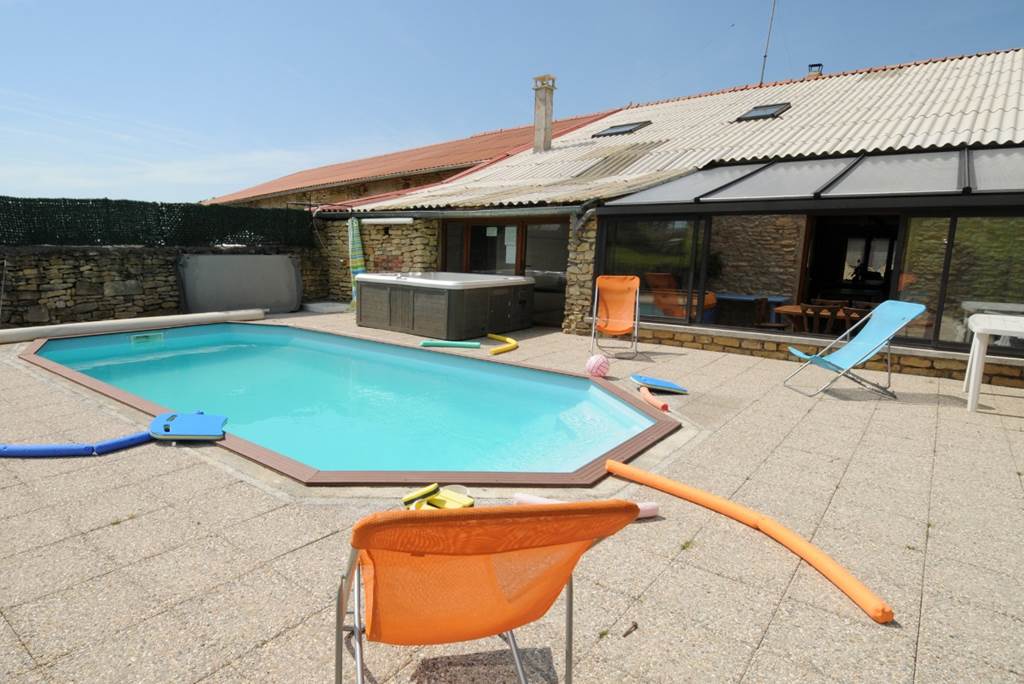 Gîte "Le Berceau", maison avec piscine, spa, balançoire, trampoline... dans un village de l'Argonne  France Centre-Val de Loire Loir-et-Cher Fossé 41330