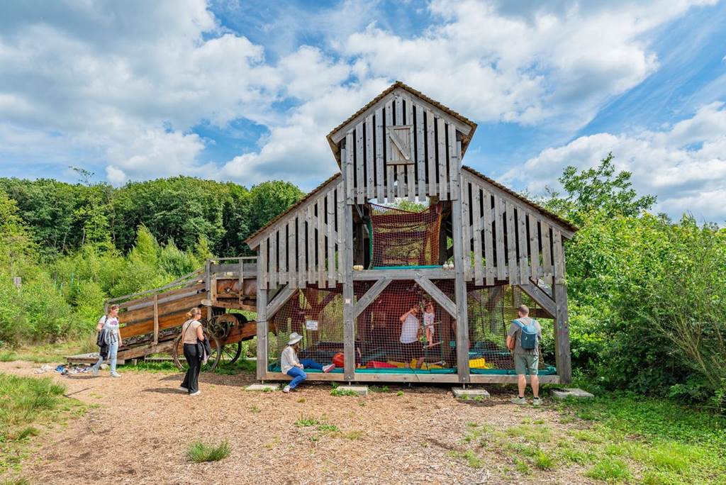 Marvilla Parks Camping des Vieilles Forges, Les Mazures - photo 8