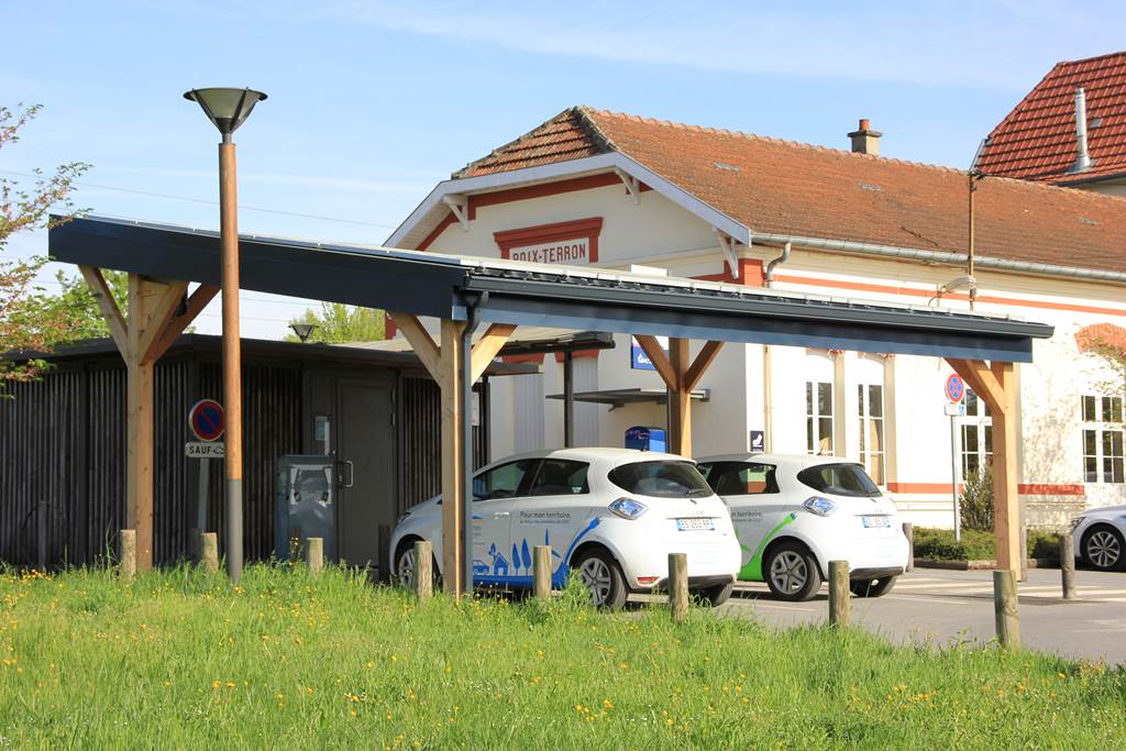 Village Étape : Poix-Terron et Launois-sur-Vence