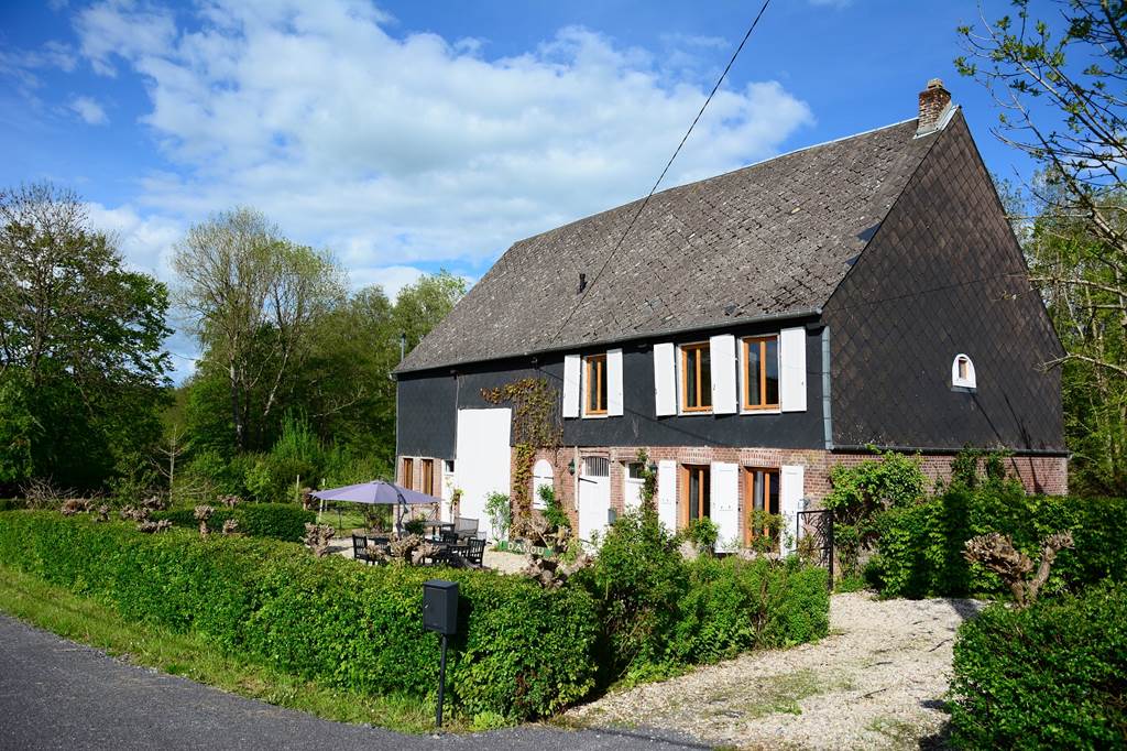 Chambres d'hôtes Danou, chambre d'hôtes à La Férée