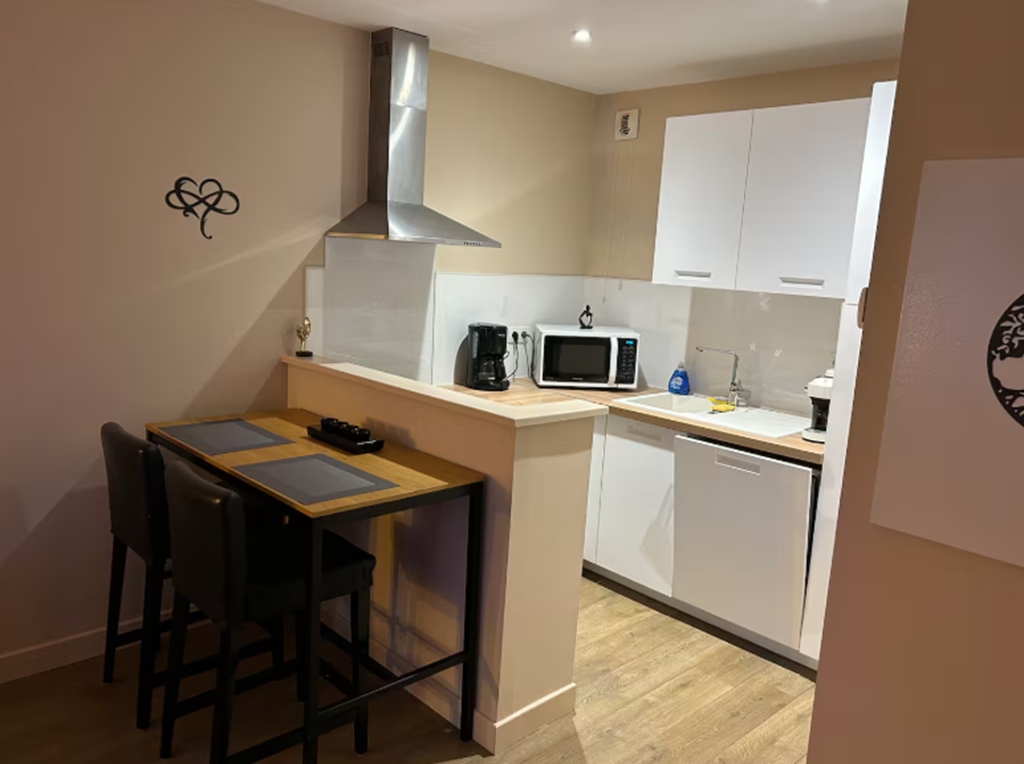 Airbnb de la Tour d'Auvergne, Sedan - photo 6