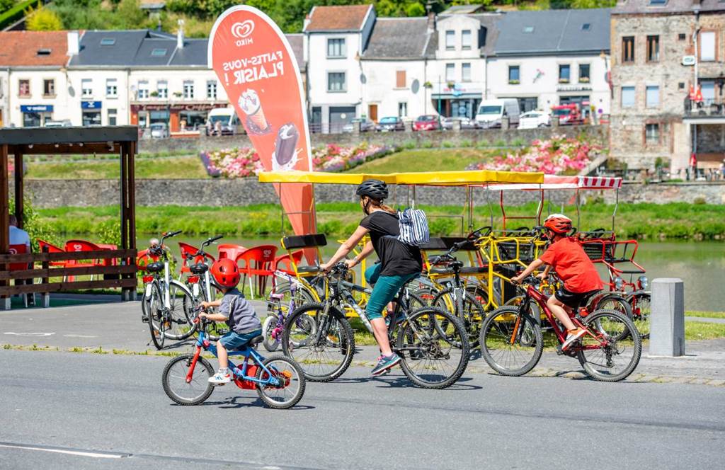 "Les P'tits Bateaux" vélos et rosalies