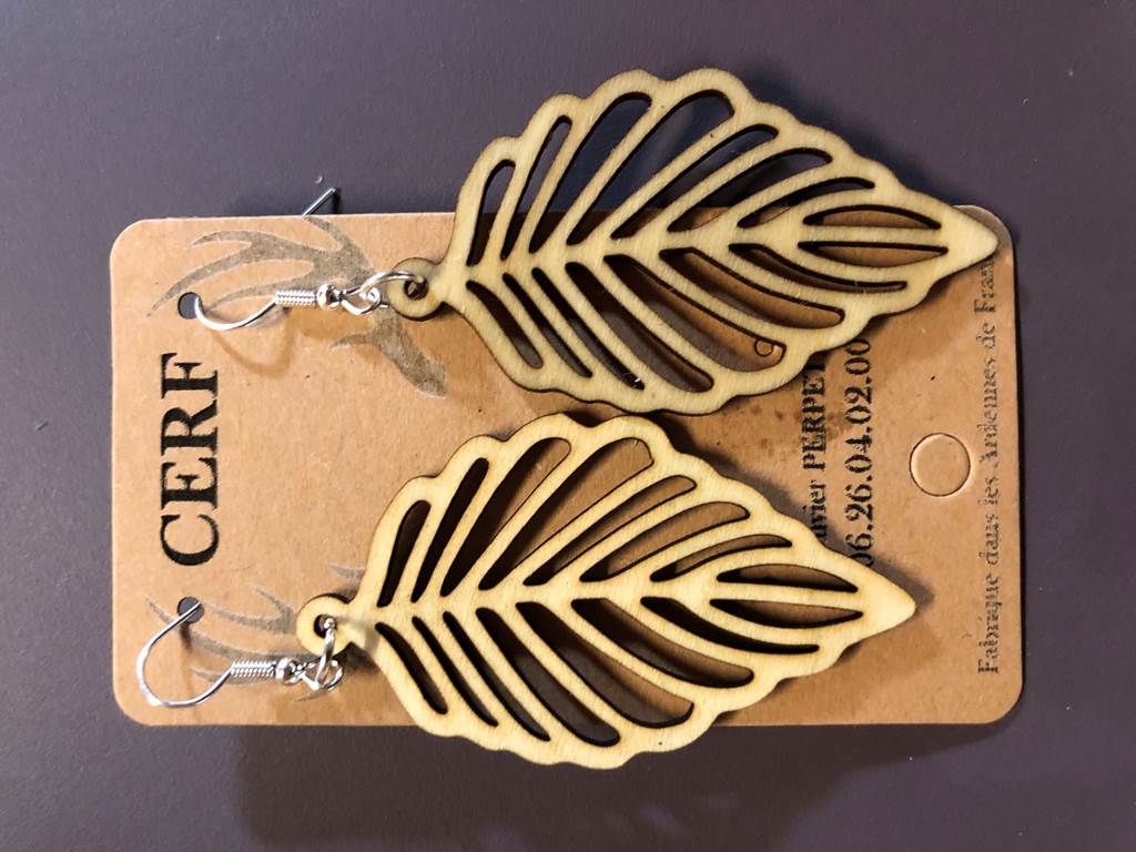 Cerf - Conception artisanale