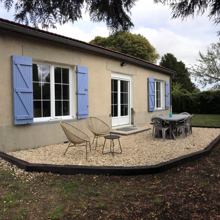 La Petite Maison Bleue - Gîte