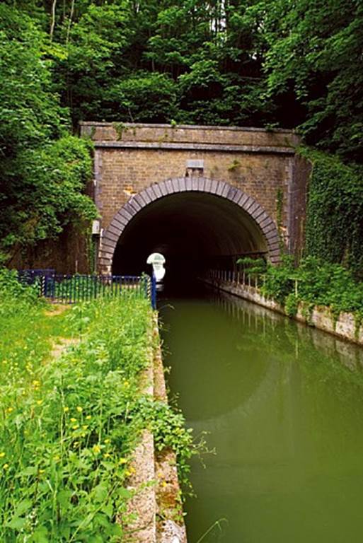 Tunnel de St Aignan, Saint-Aignan - photo 2