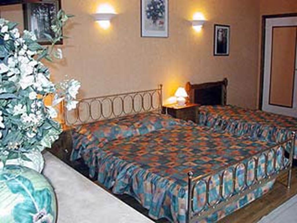 Chambre B familiale à Rocroi Chez Mme Dumonceau — photo 3