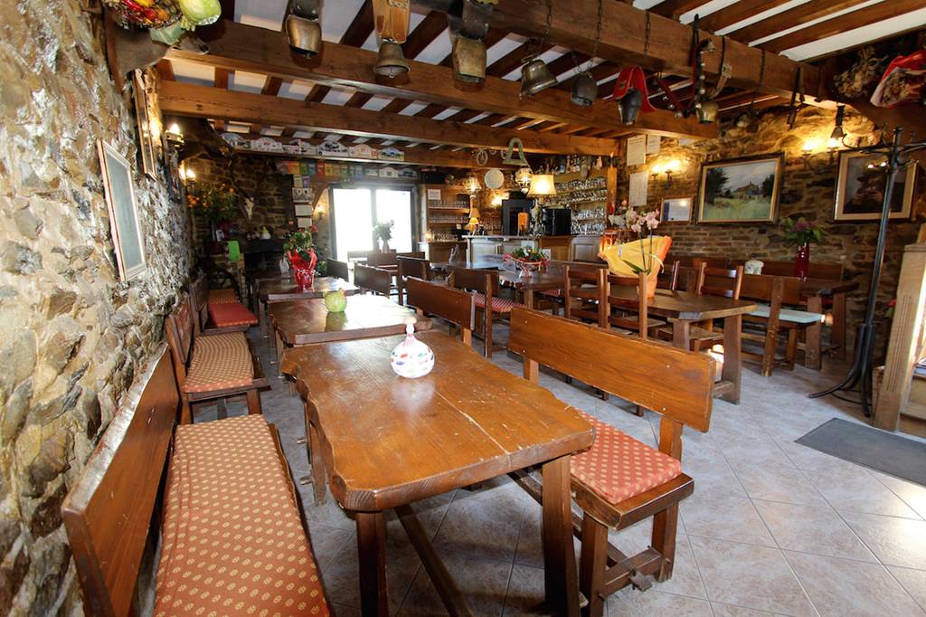 Restaurant " Ferme Auberge du Malgré Tout", Revin - photo 9