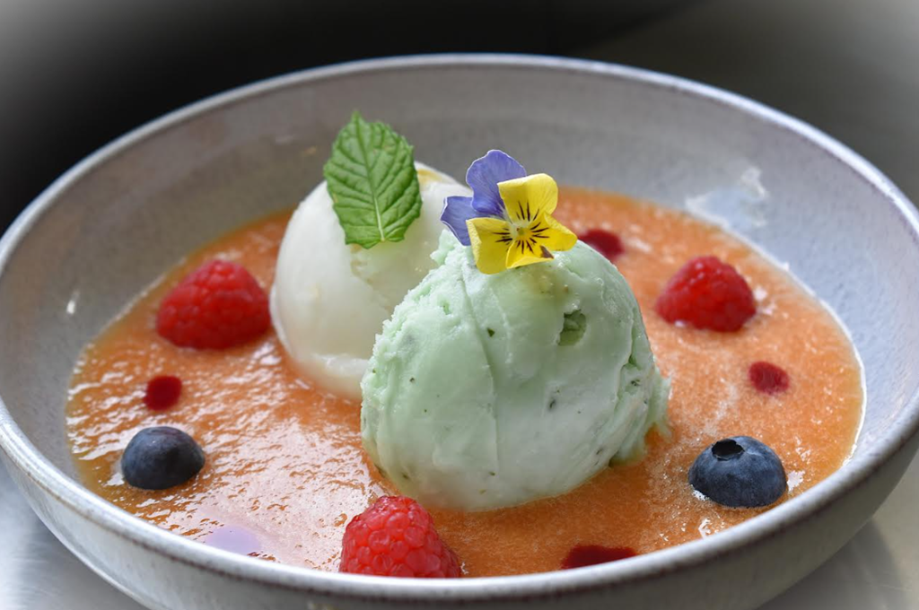 Restaurant "Le Pichet", Les Ayvelles - photo 3