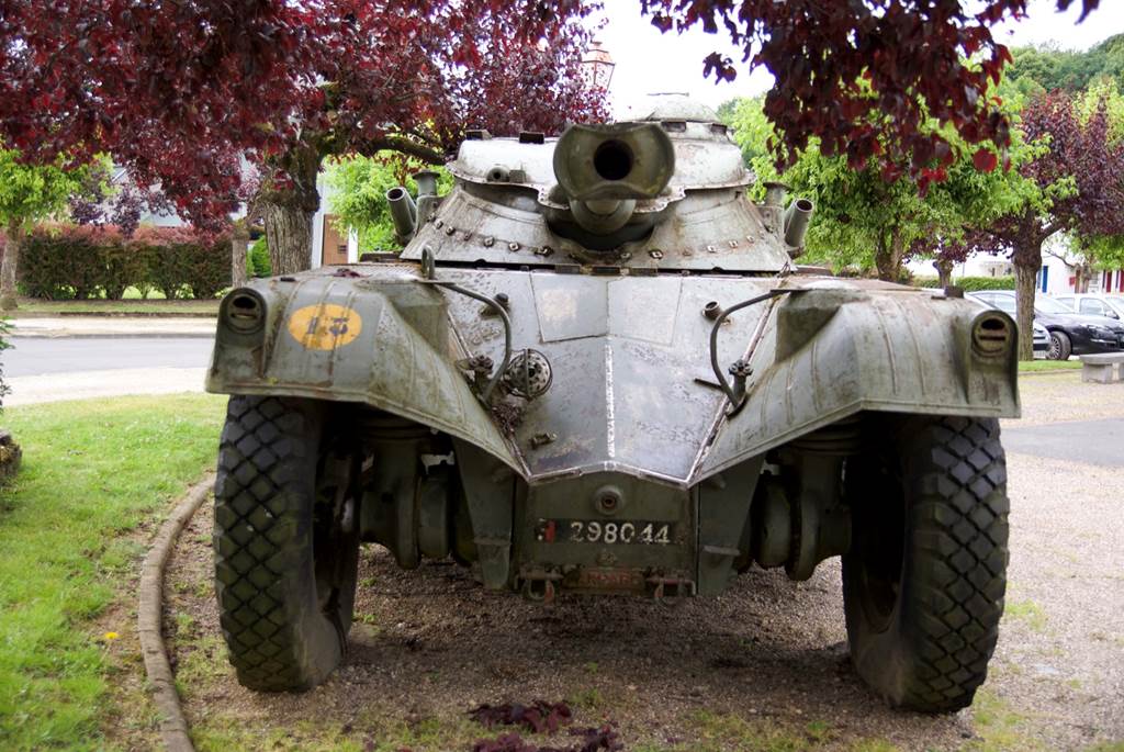 Engin Blindé de Reconnaissance - Place de Daigny, Daigny - photo 3