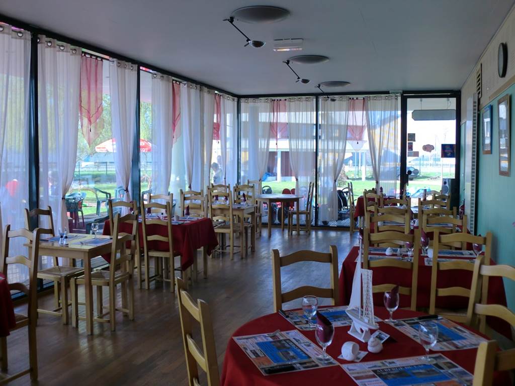 Restaurant "Les Quatre Saisons", Douzy - photo 5