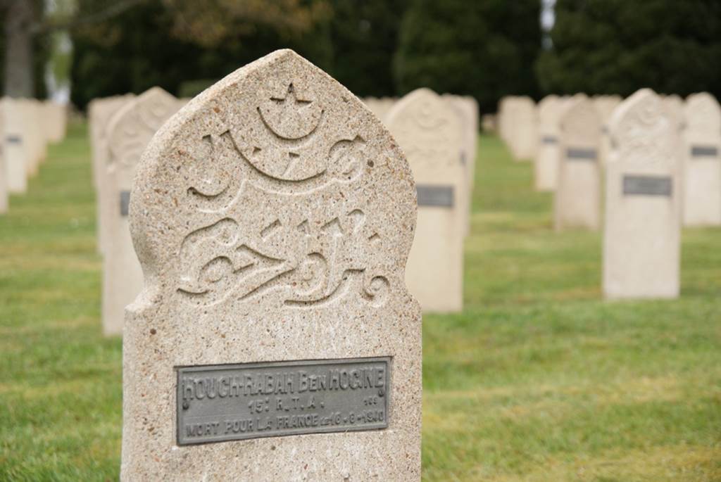 Necropole Nationale 1939-1945 de Floing, Floing - photo 2