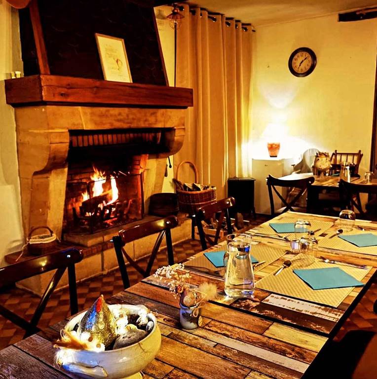 Chambres d'hôtes - La Maison D'Hotte, Tournes - photo 3