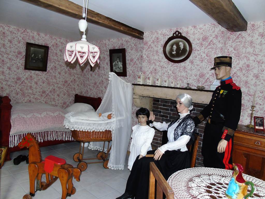 Maison du souvenir "Les Pousses Cailloux", Gespunsart