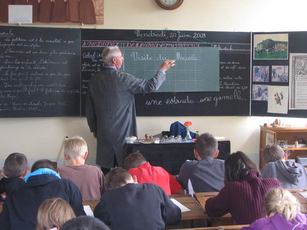Musée de l'Ecole d'Hier, L'Échelle - photo 3