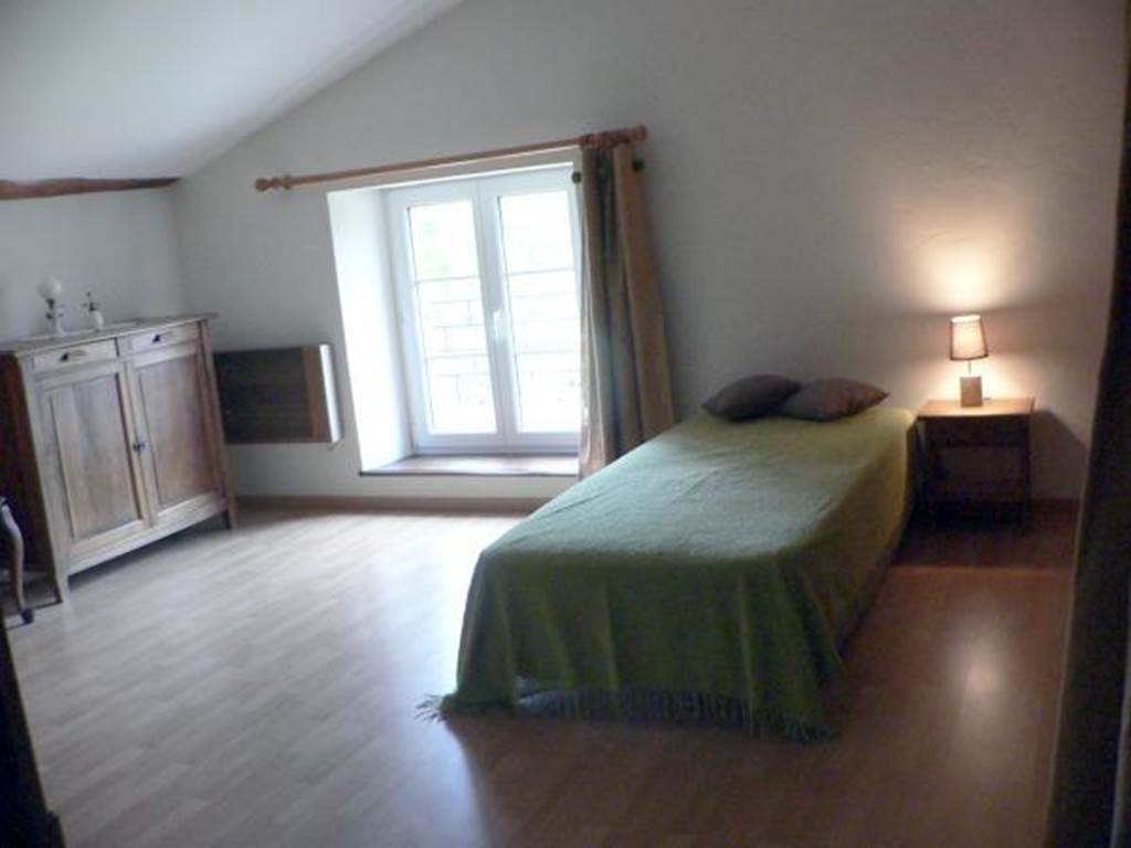 Chez la Grand-Mère, Grandpré