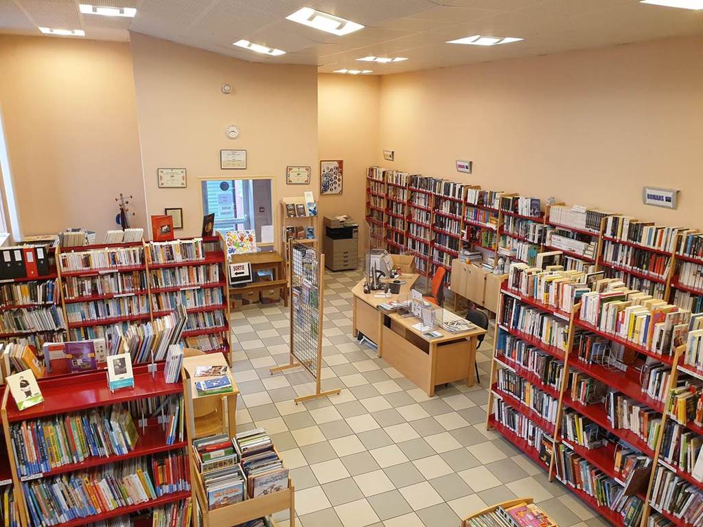 Bibliothèque municipale de Haybes - photo 3