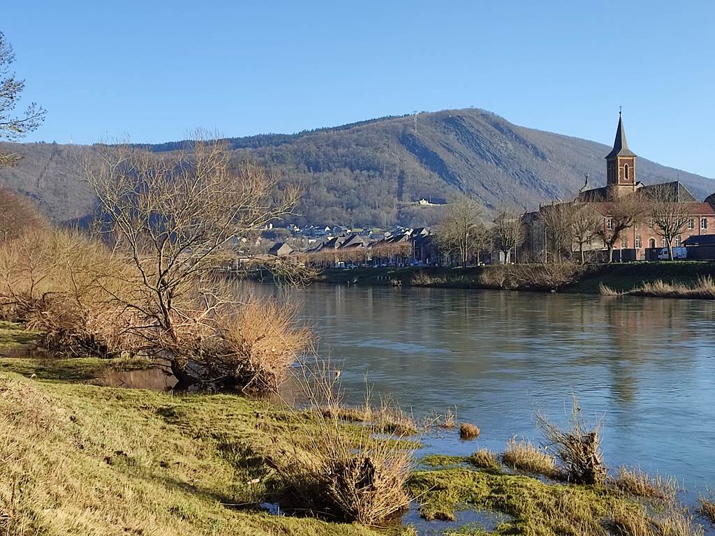 Chambre d'hôtes "Entre Meuse et Forêt", Revin - photo 5