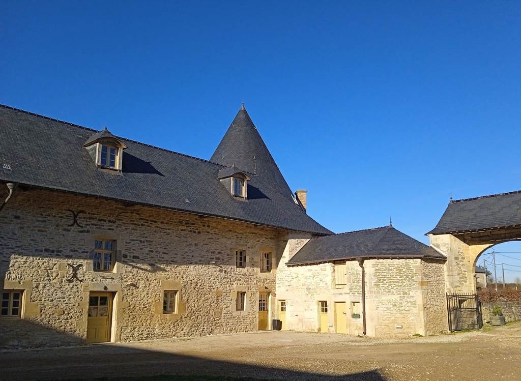 Le Château de Charbogne