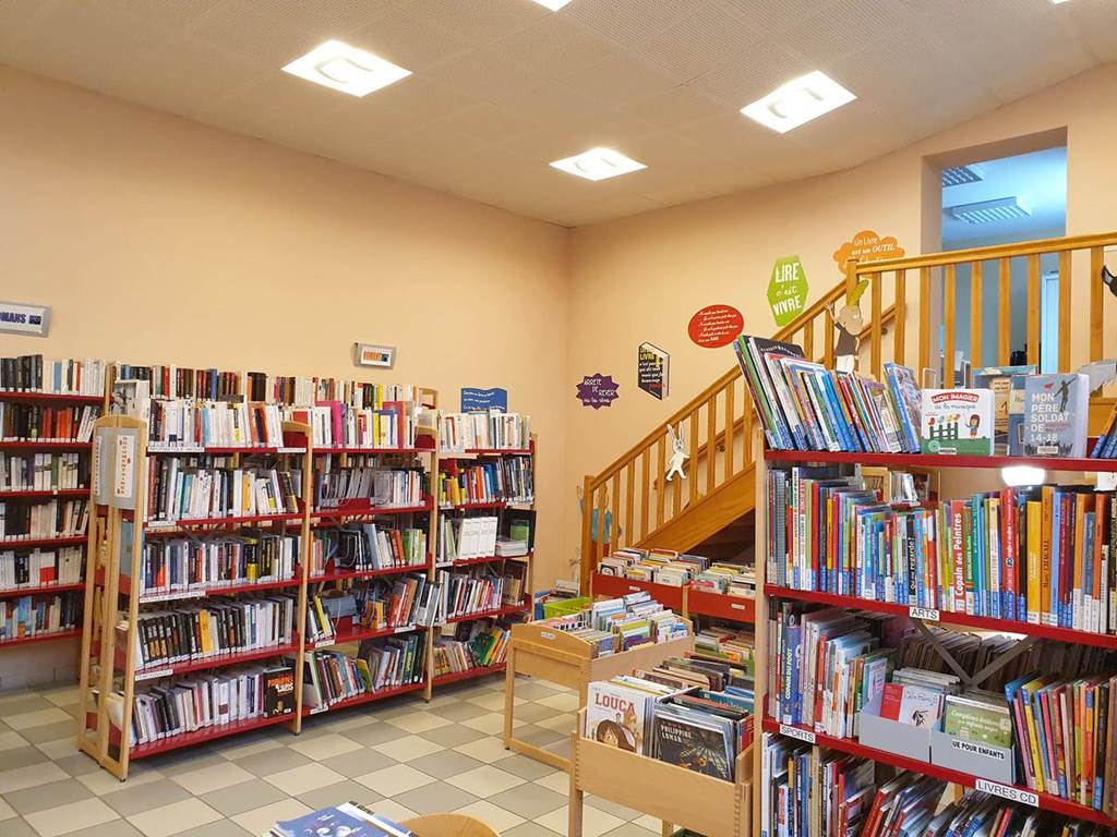 Bibliothèque municipale de Haybes - photo 4
