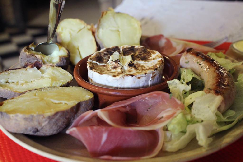 Restaurant Pizzeria Sous la Voûte, Fumay - photo 8