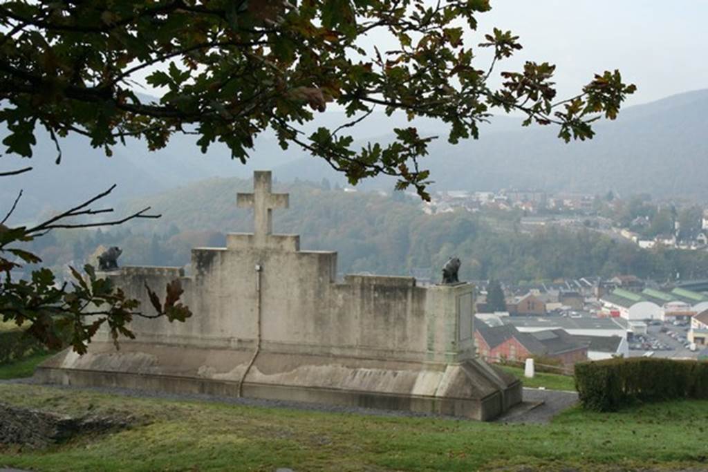 Le Monument aux Morts du Maquis des Manises et le Calvaire des Manises, Revin - photo 4